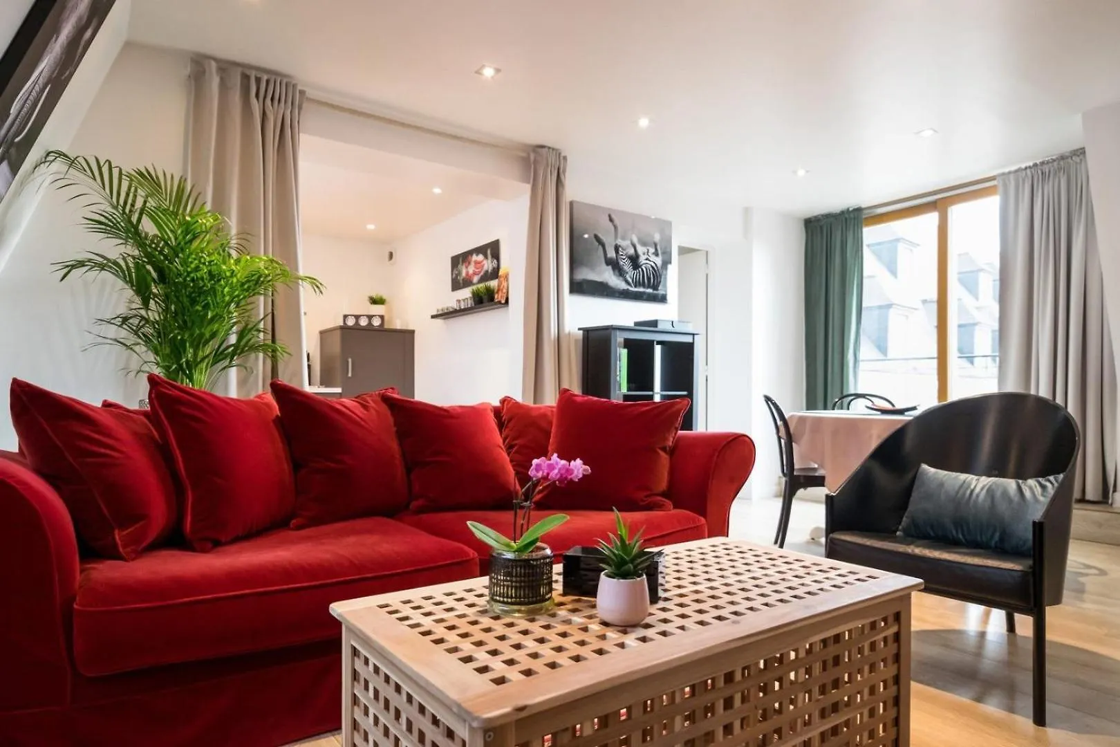 2 Bedroom Apartment In The Heart Of The Old Town Lille